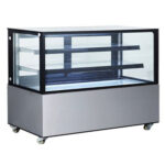 Süteményes cukrász hűtőpult 470 liter ipari